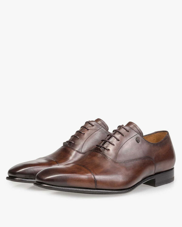 Bruine kalfsleren veterschoen