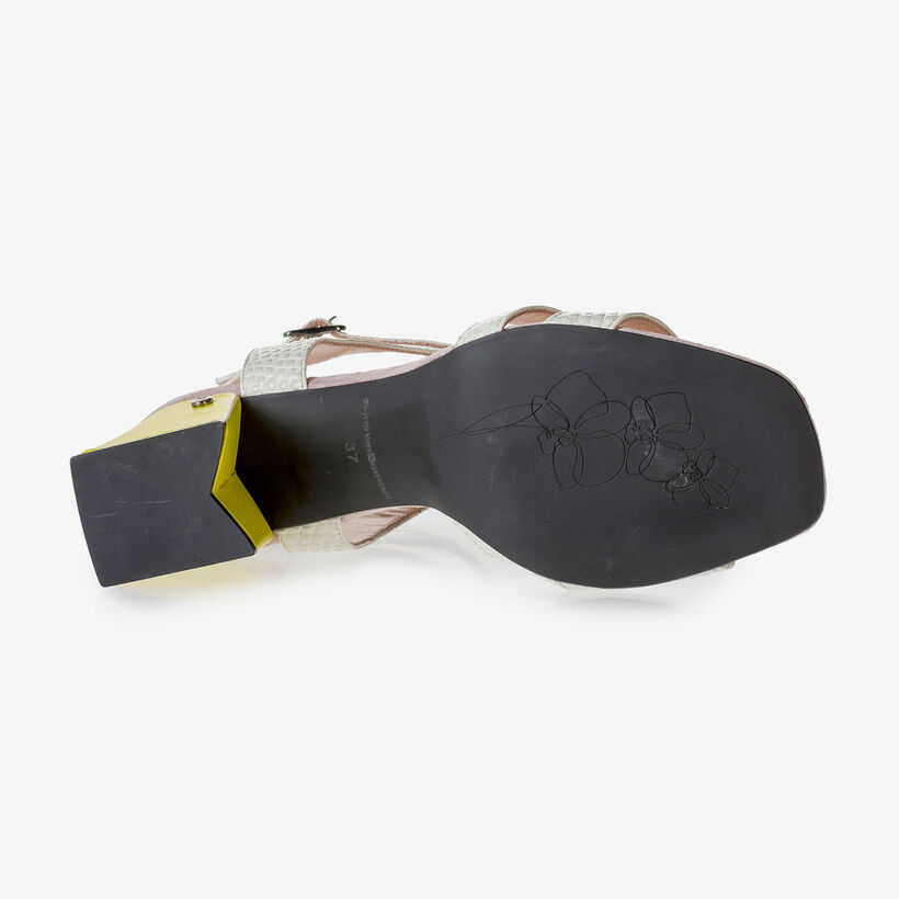 Off-white sandalette met roze/gele details