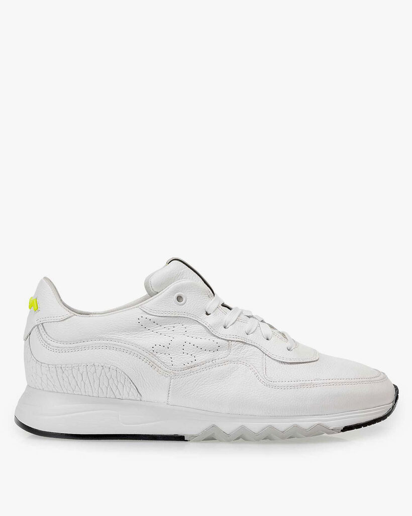 White leather sneaker