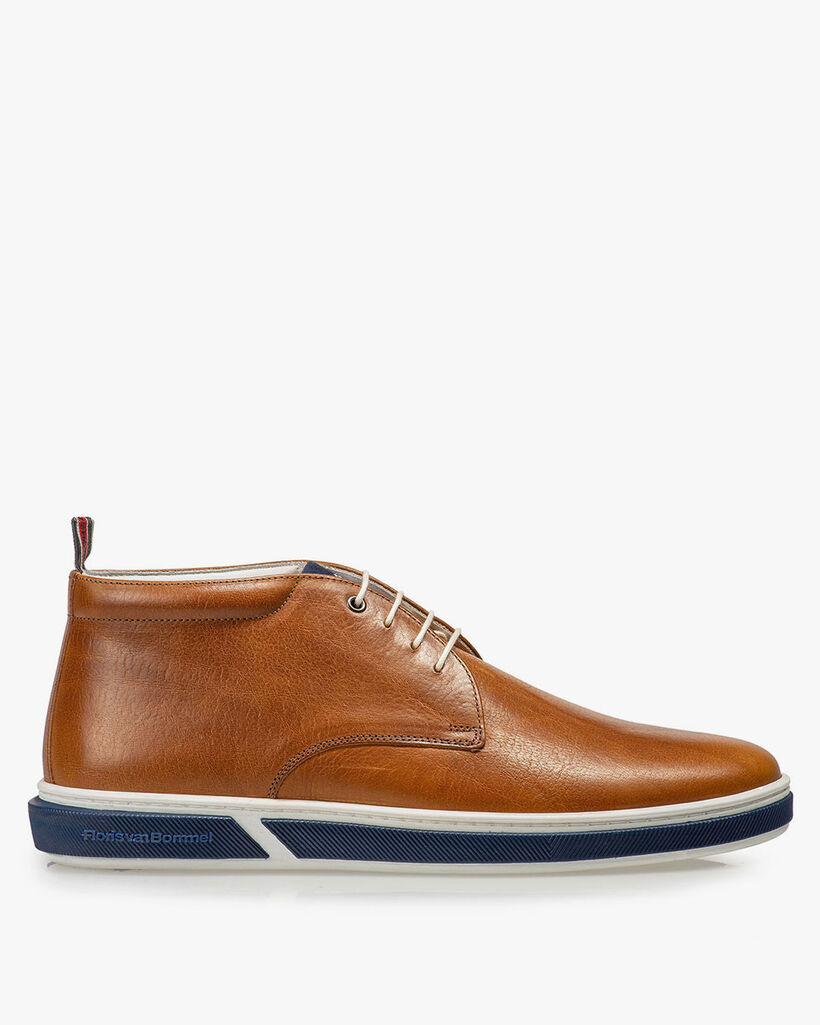 Cognac-coloured lace boot