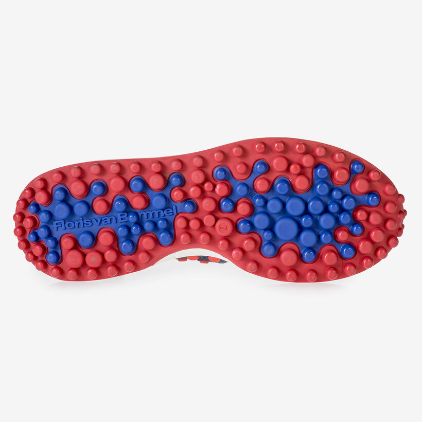 Dark blue suede leather sneaker with grey details
