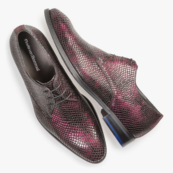 Rode lakleren veterschoen met print