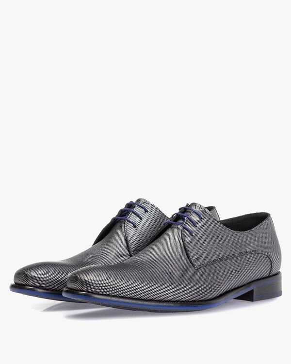 Veterschoen metallic print grijs