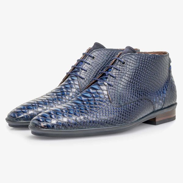 Blauwe kalfsleren veterschoen met snakeprint