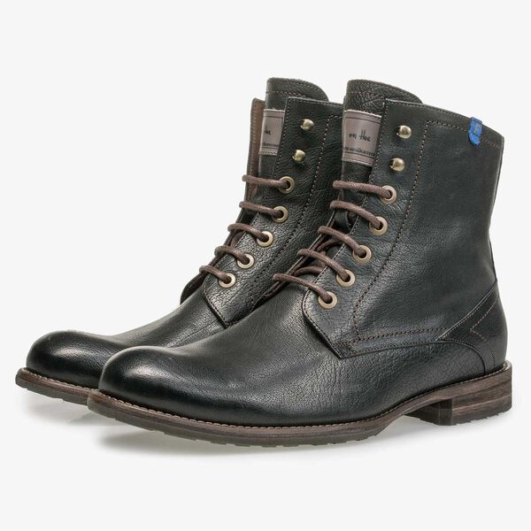 Wol gevoerde veterboot van zwart kalfsleer