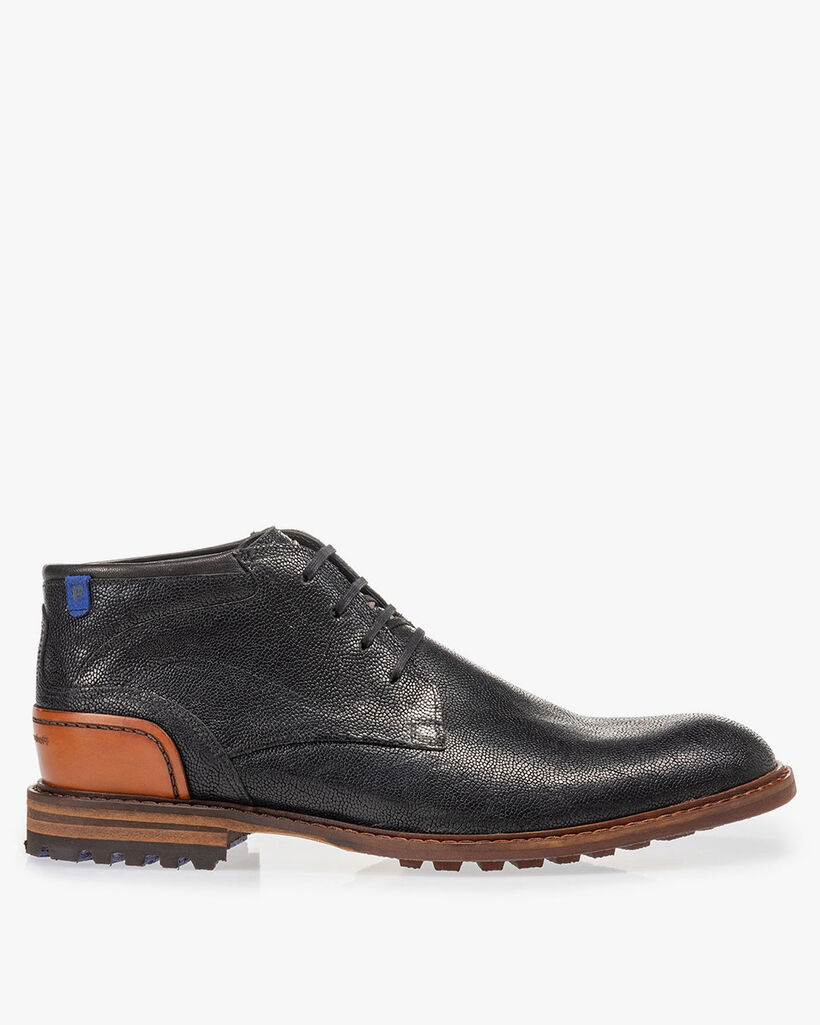 Crepi boot black with print