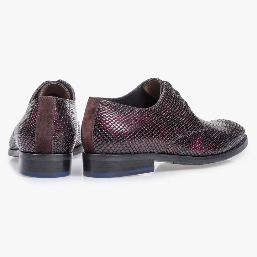 Rode lakleren veterschoen met print
