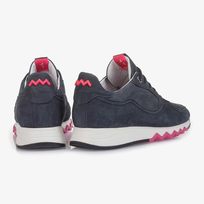 Donkerblauwe nubuckleren sneaker