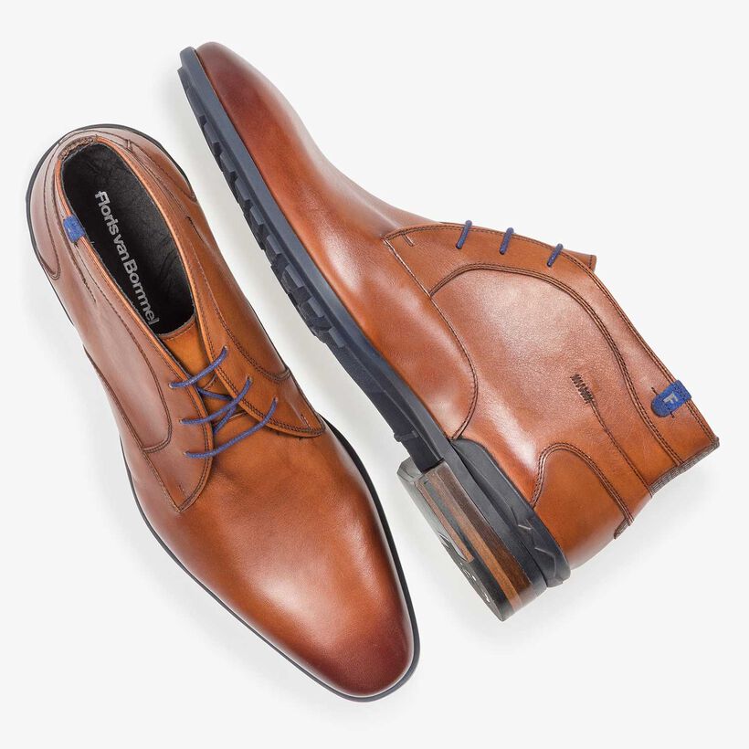 Kalfsleren veterboot cognac