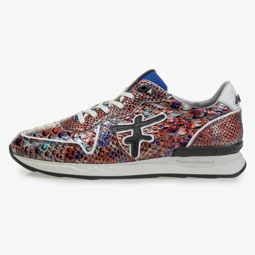 Rode lakleren sneaker met snakeprint