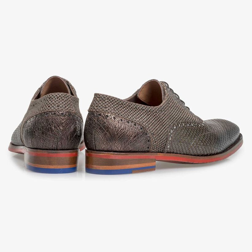 Premium dark brown calf leather lace shoe with metallic print