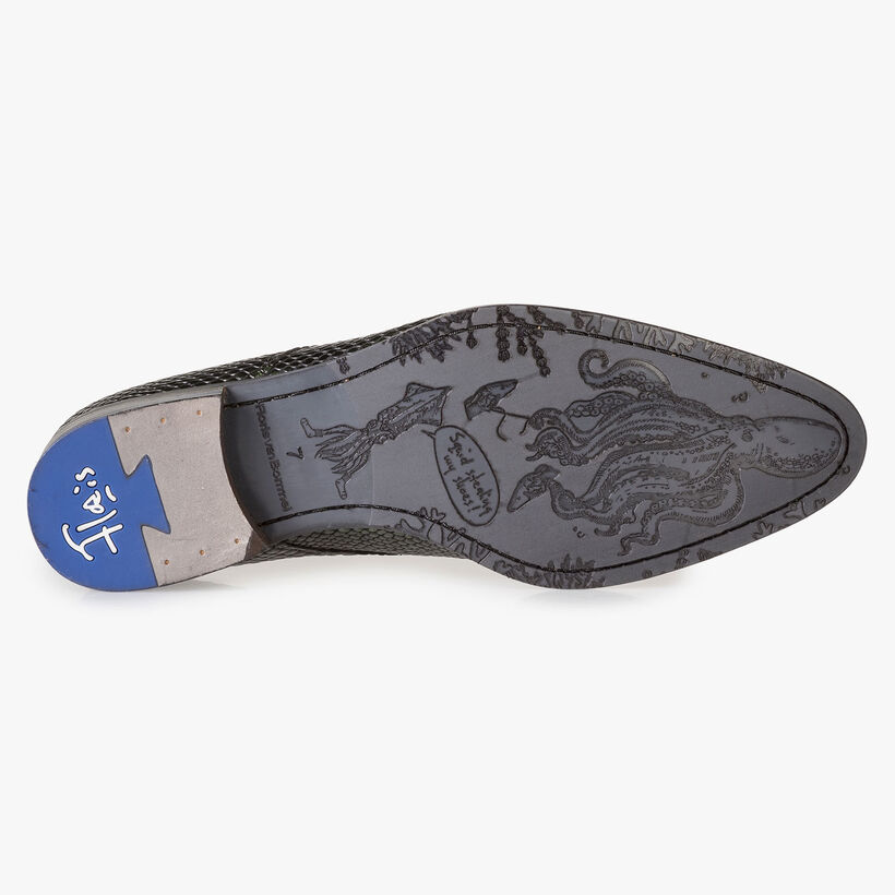 Green printed patent leather lace shoe