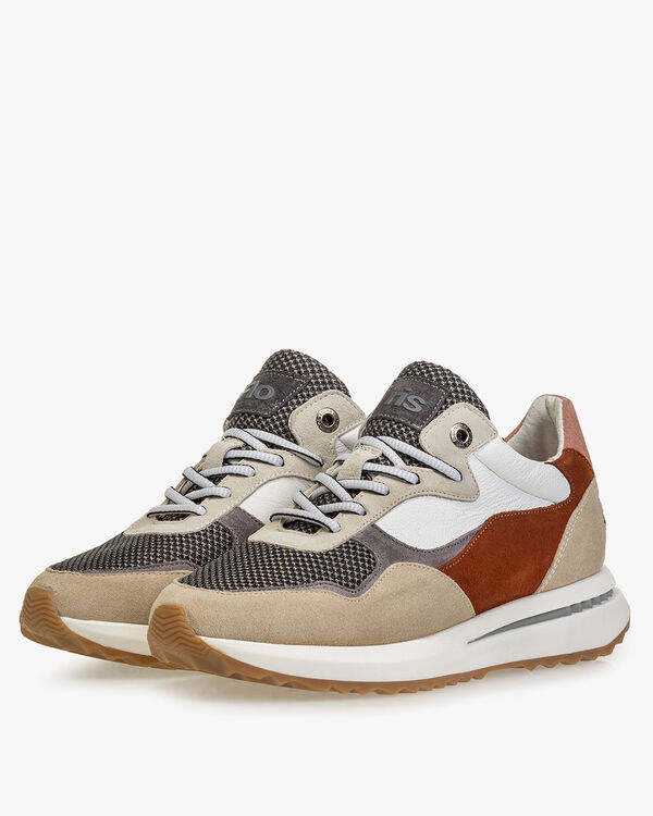 Sneaker su&egrave;de beige