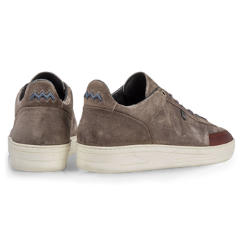 Sneaker su&egrave;de donker taupe
