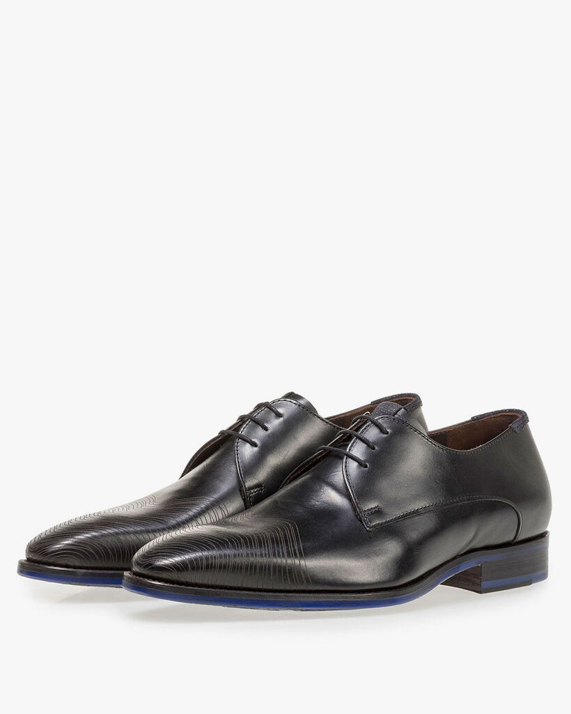 Black leather lace shoe
