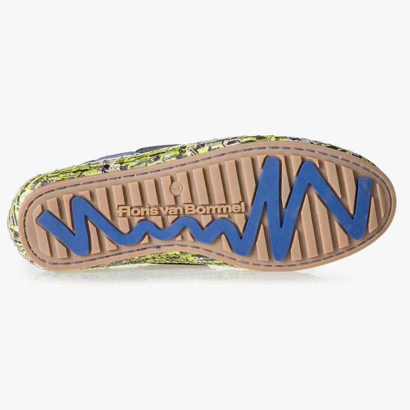 Gele kalfsleren bootschoen met snakeprint