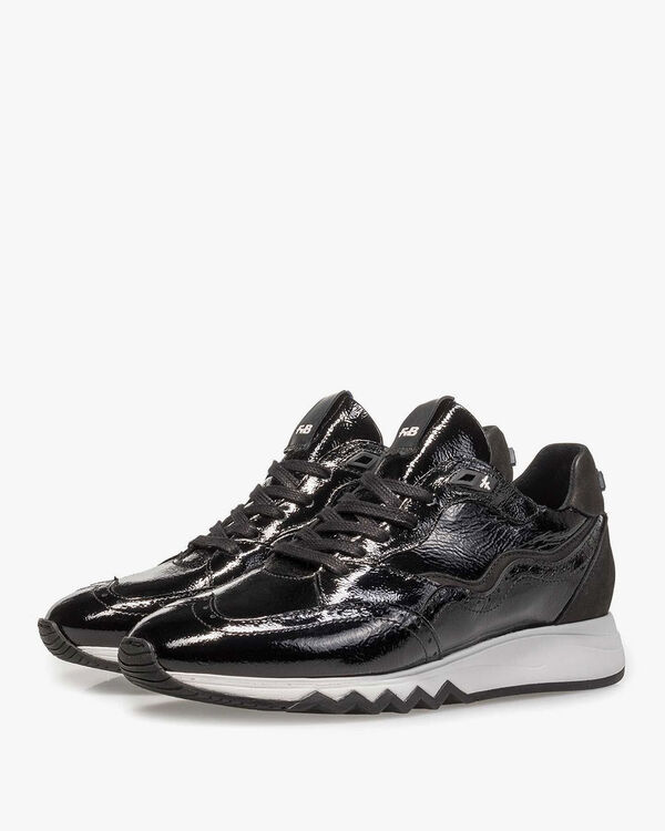 Zwarte lakleren sneaker