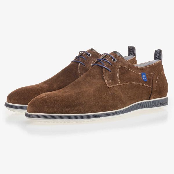 Brown suede leather lace shoe