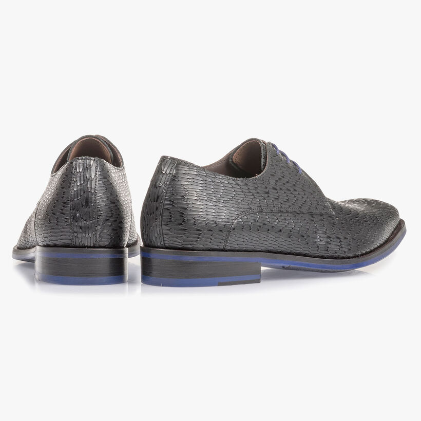 Black leather lace shoe with print