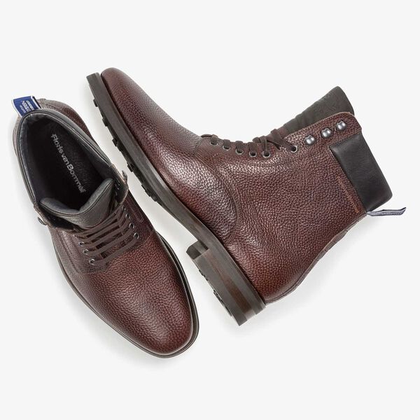 Donkerbruine kalfsleren veterboot met structuur