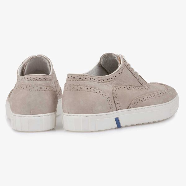 Lichtgrijze nubuck brogue