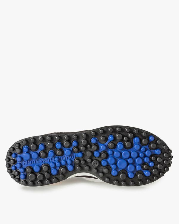 Zwarte nubuckleren sneaker