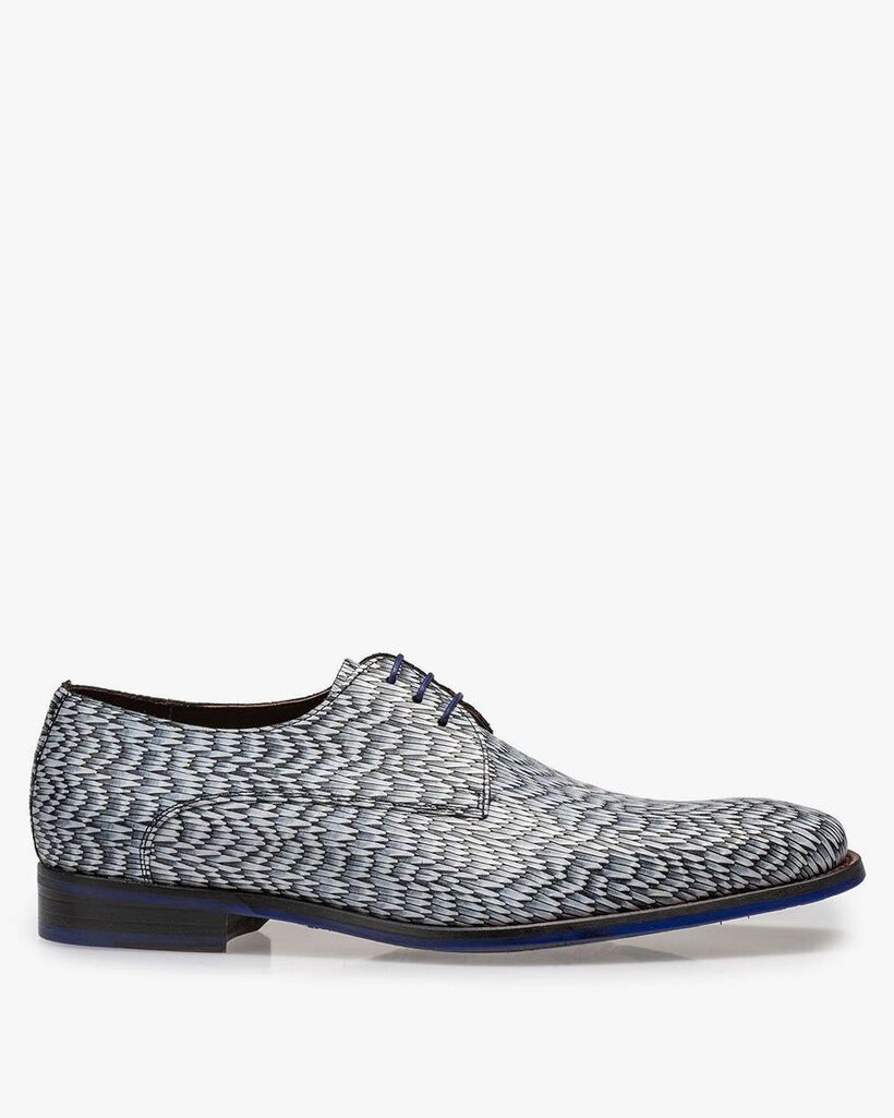 Lichtgrijze leren veterschoen met print