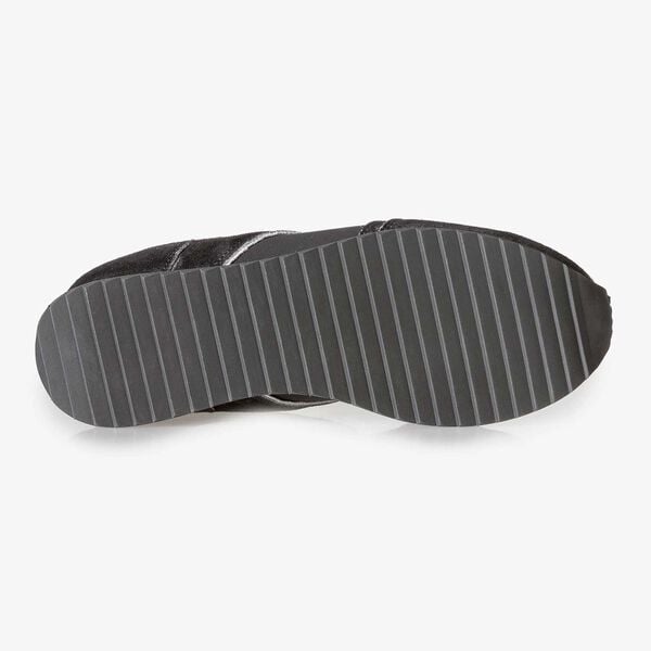 Zwarte su&egrave;de sneaker