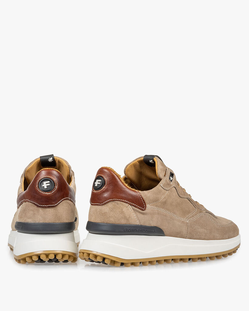 Beige su&egrave;de sneaker