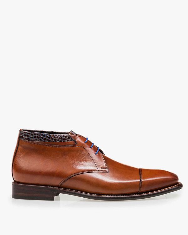 Bruine, halfhoge leren veterboot