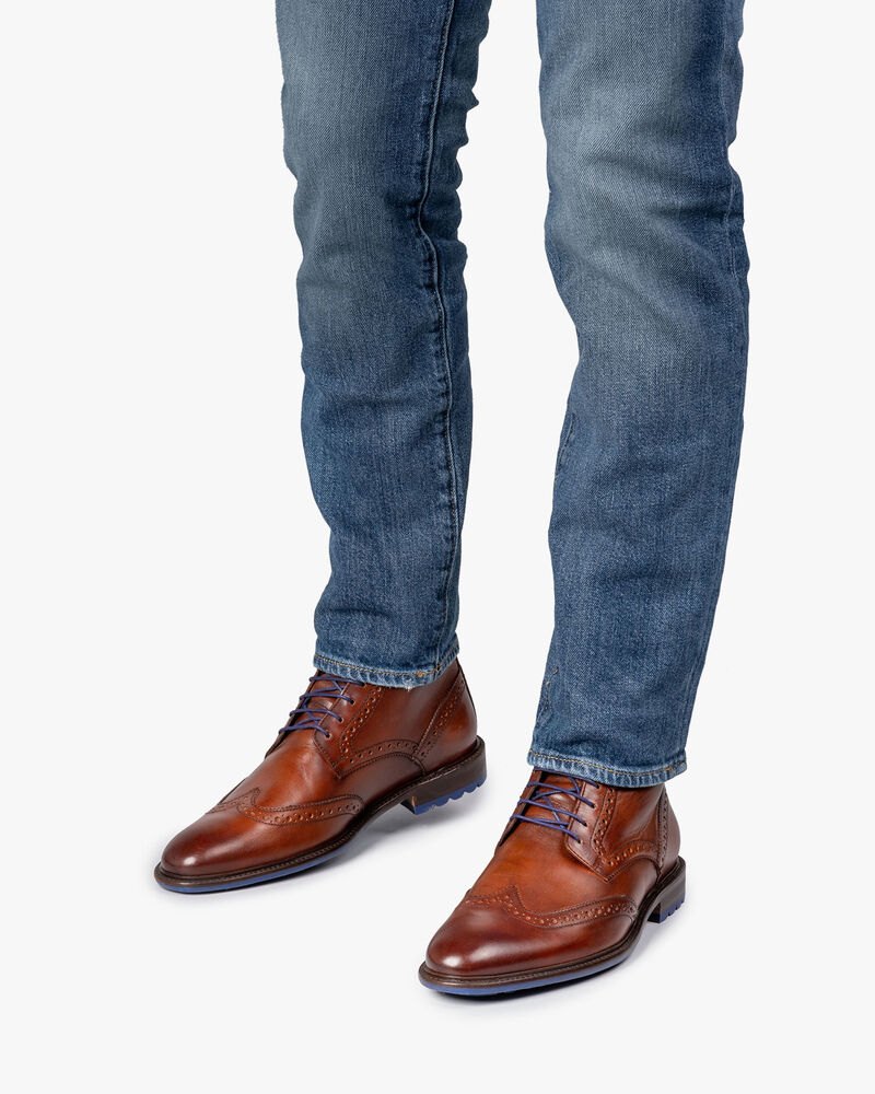 Kalfsleren veterboot donker cognac