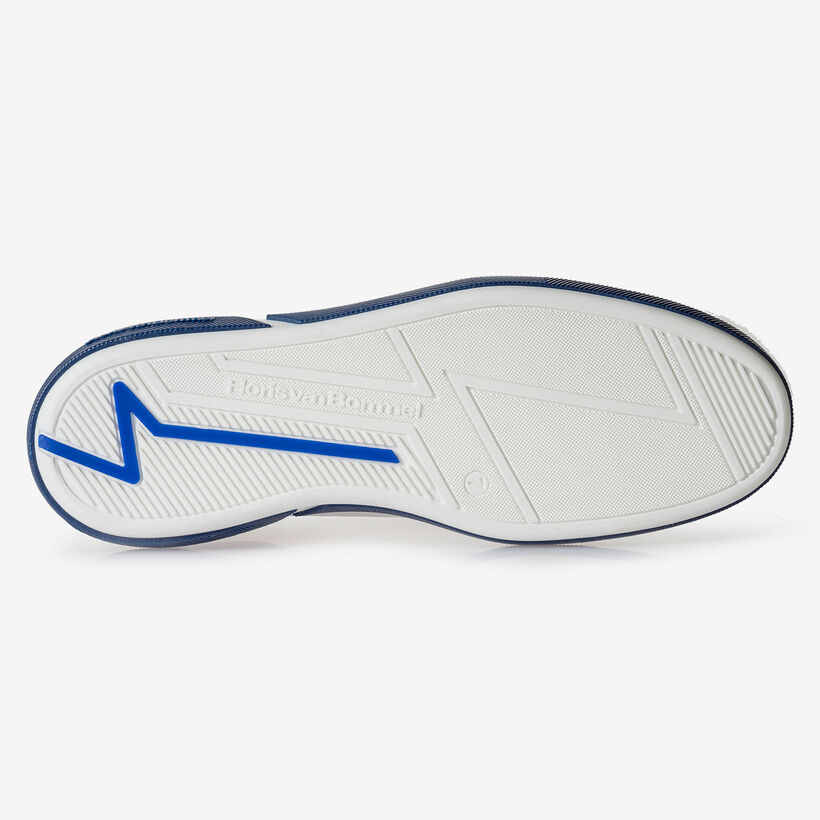 Witte kalfsleren veterschoen