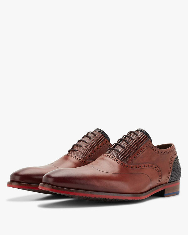 Veterschoen kalfsleer cognac