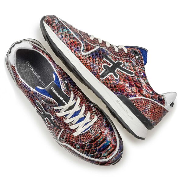 Rode lakleren sneaker met snakeprint