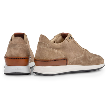 Sneaker zand su&egrave;de