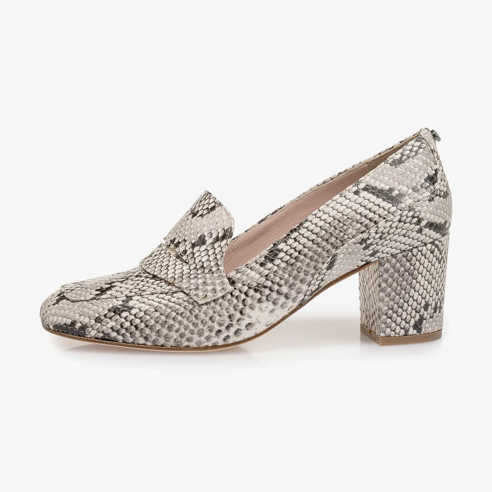 Witte leren pump met snakeprint