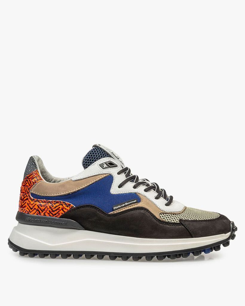 Zwarte nubuckleren sneaker