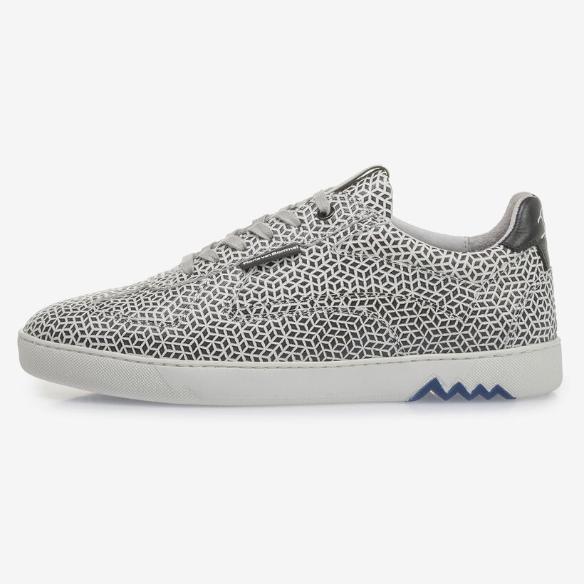 Witte kalfsleren sneaker met zwarte print