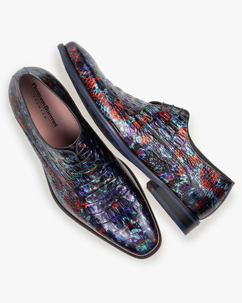Veterschoen met print blauw