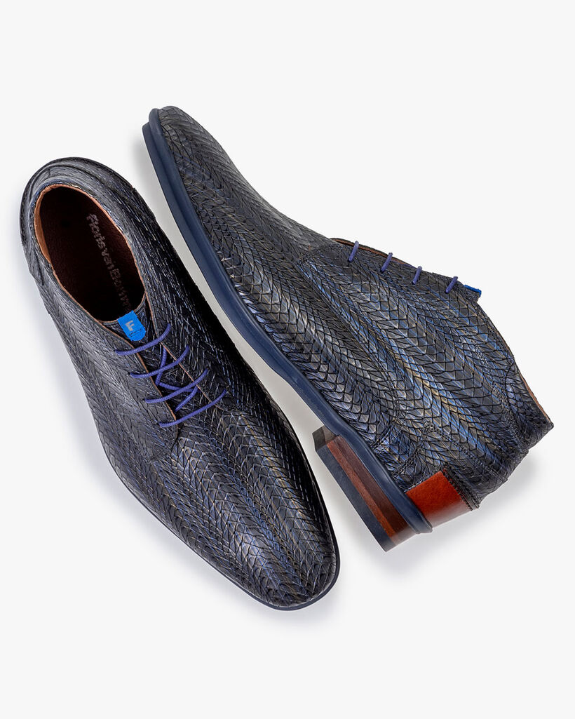 Veterboot metallic blauw