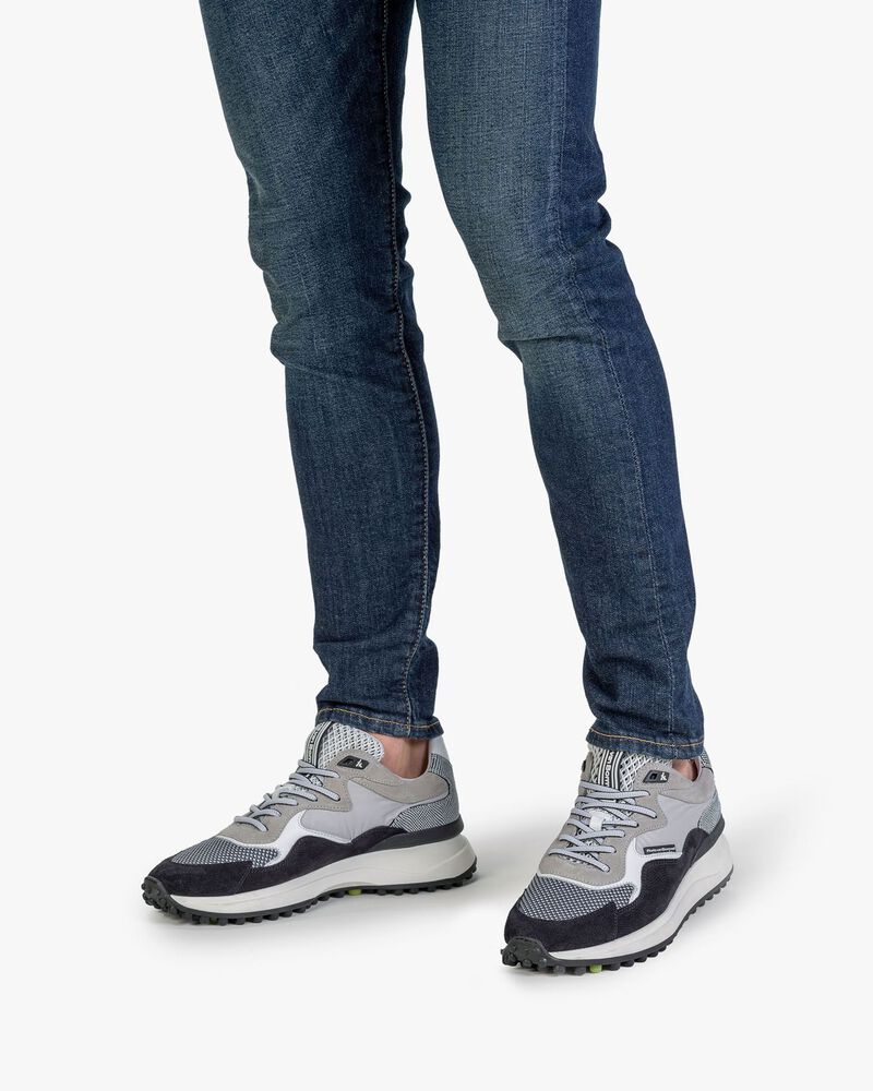 Noppi sneaker su&egrave;de lichtgrijs