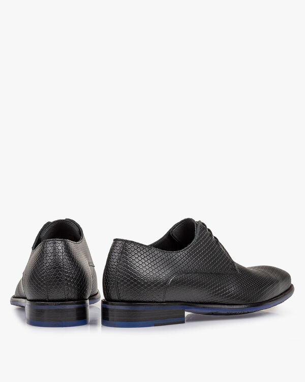 Lace shoe with print black