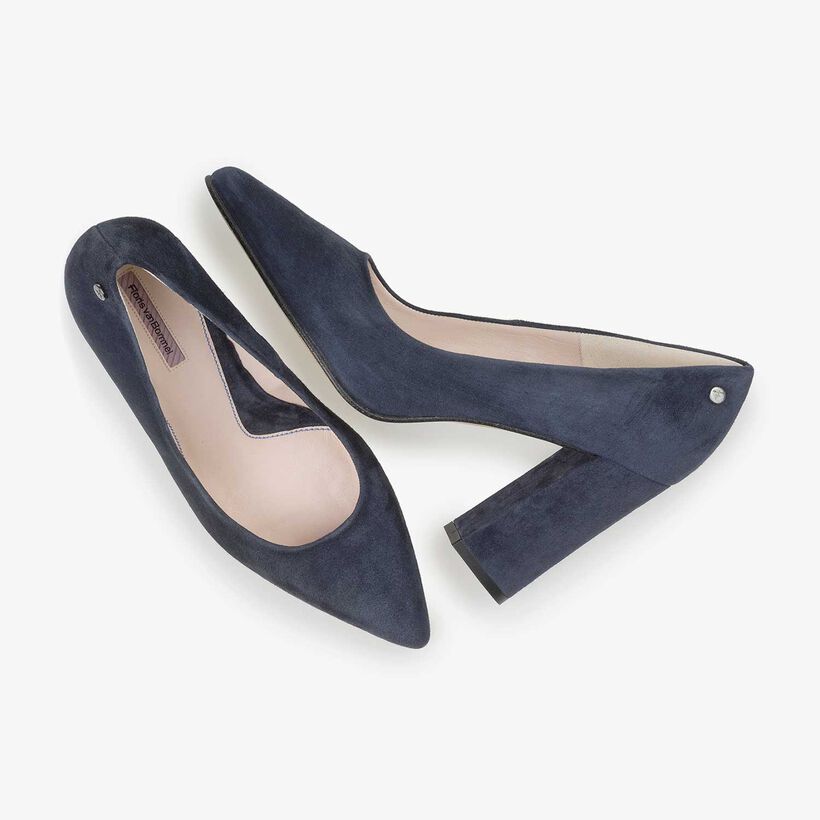 Donkerblauwe su&egrave;de pump