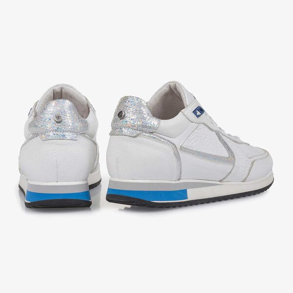 White structured leather sneaker