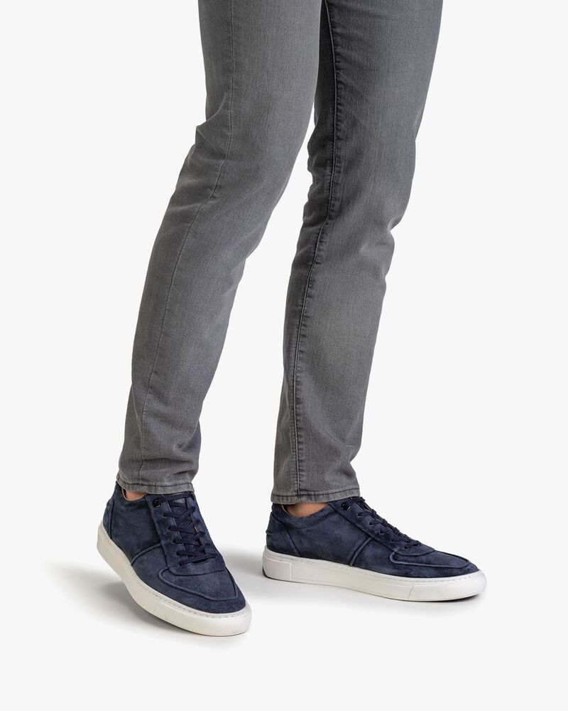 Sneaker suede leather blue
