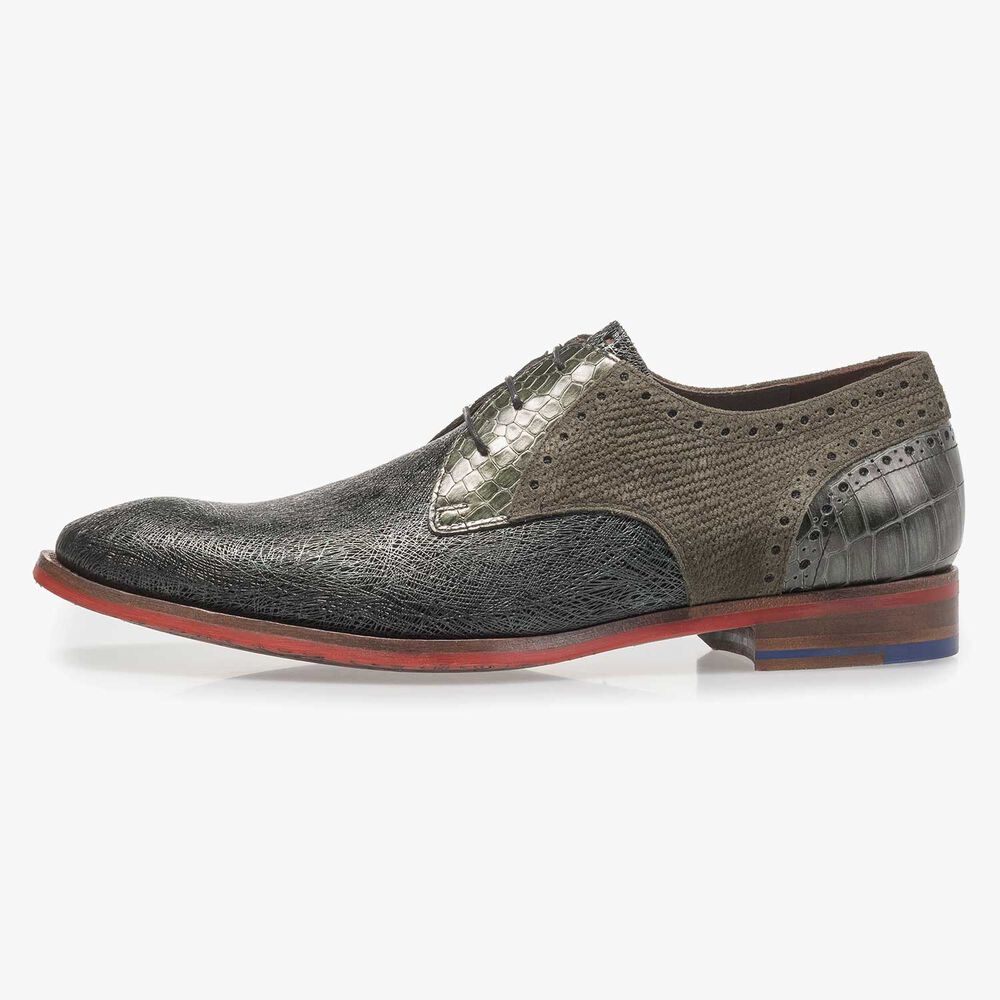 Donkergroene leren veterschoen met metallicprint