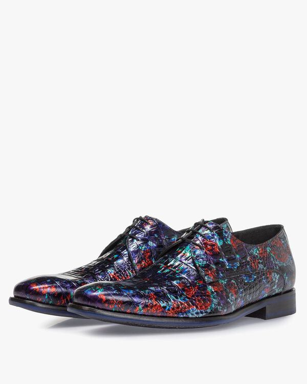 Veterschoen met print blauw