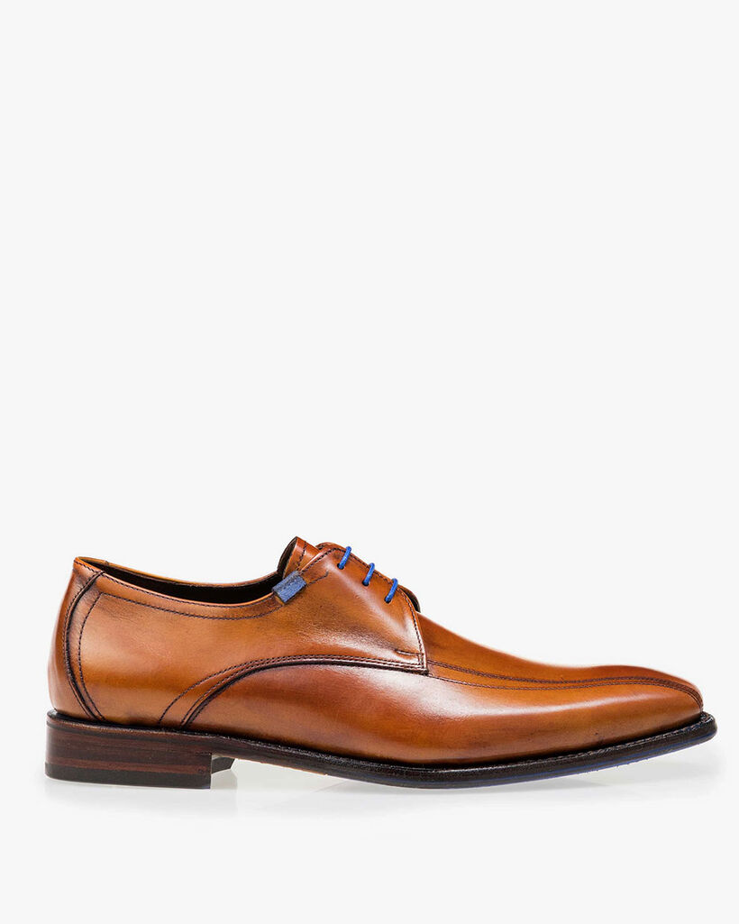 Veterschoen kalfsleer cognac
