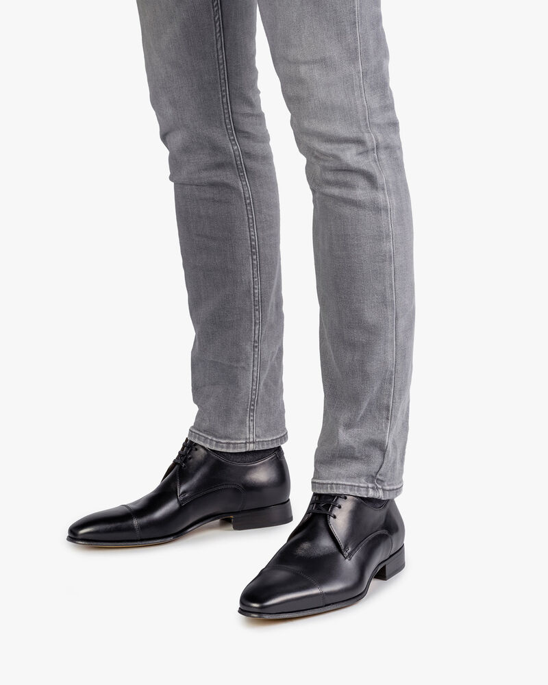 Lace shoe calf leather black