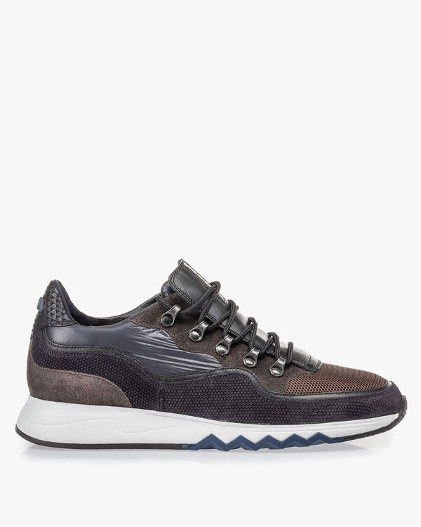 Sneaker dark brown suede leather